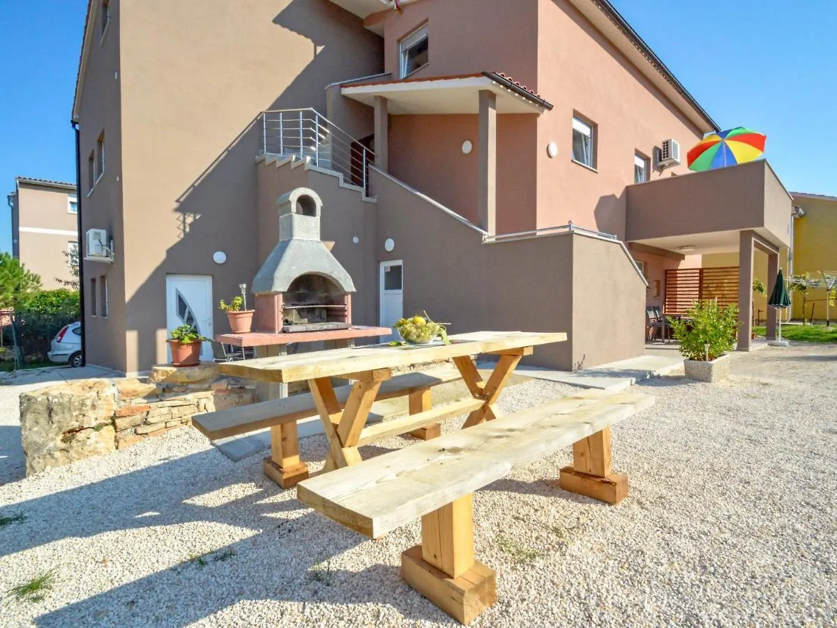Apartment B&B-1 By Interhome Ližnjan 0*,