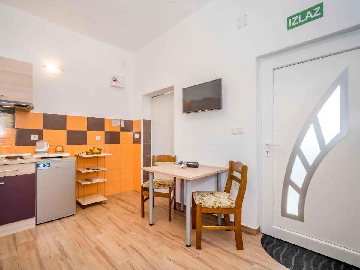 Apartment B&B-1 By Interhome Ližnjan Croatie